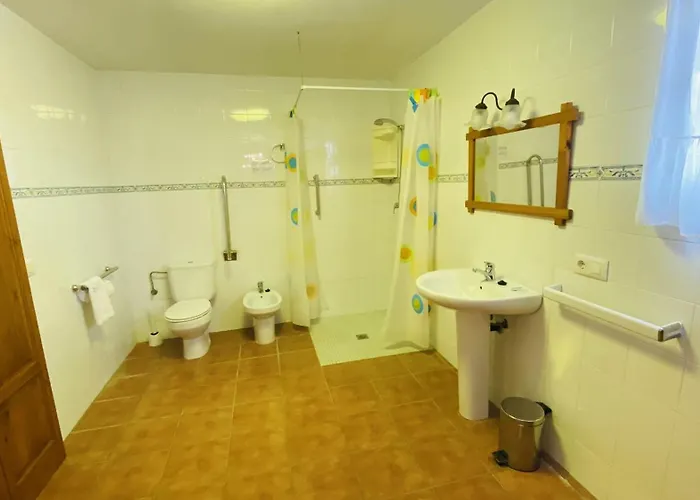 Toni בית כפרי