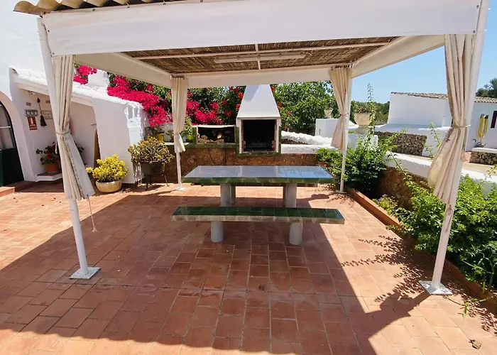 בית כפרי Toni *