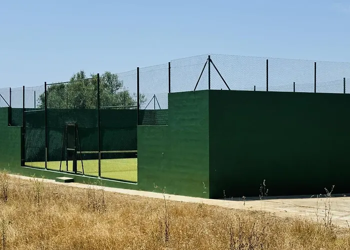 בית כפרי Toni *