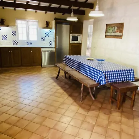 Toni Country house *